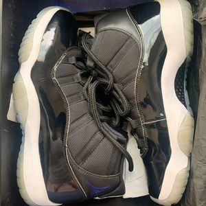 Air Jordans 11 space jam